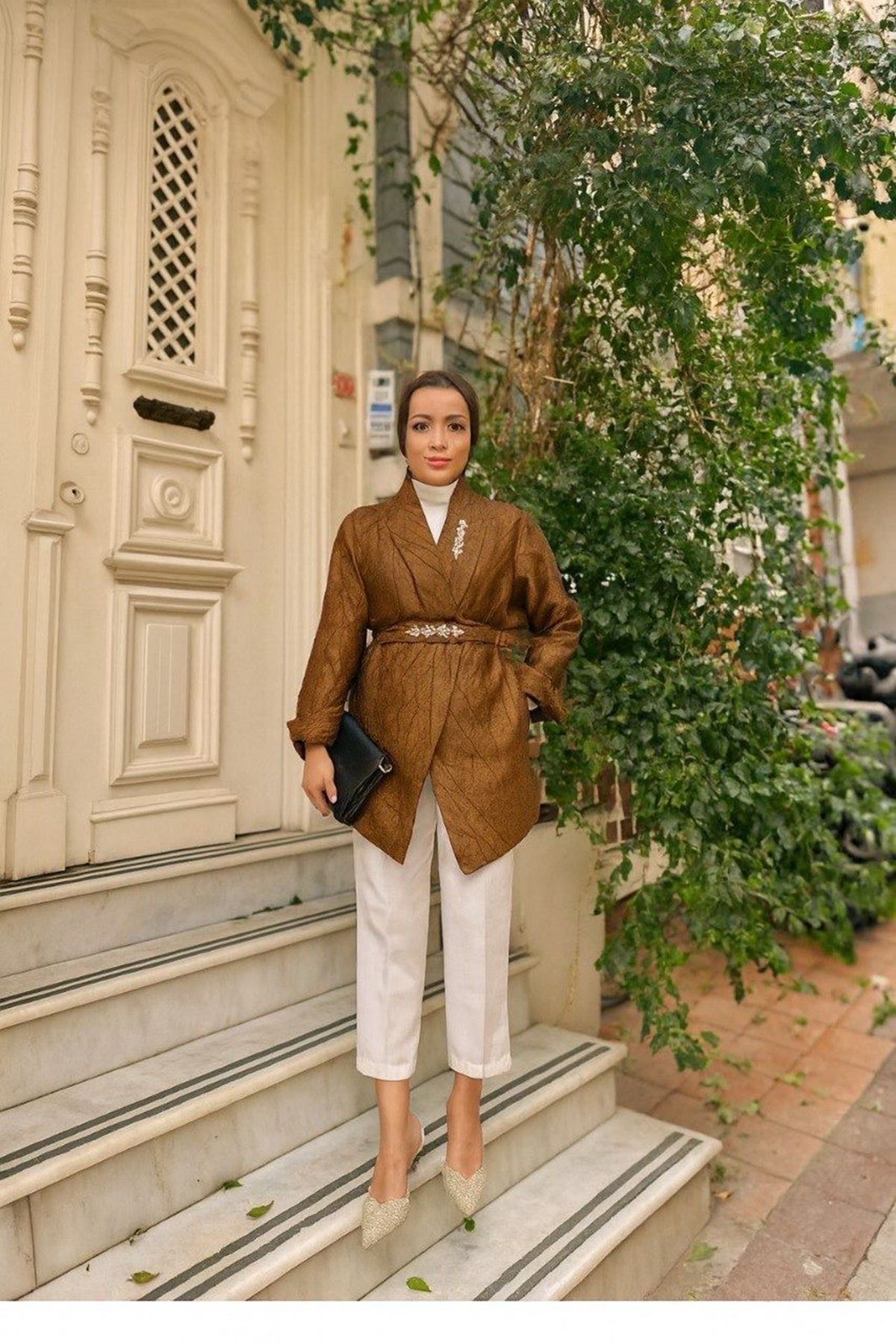 Kadın Taşlı Jakarlı Şık Kemerli Kahve Tonik Ceket