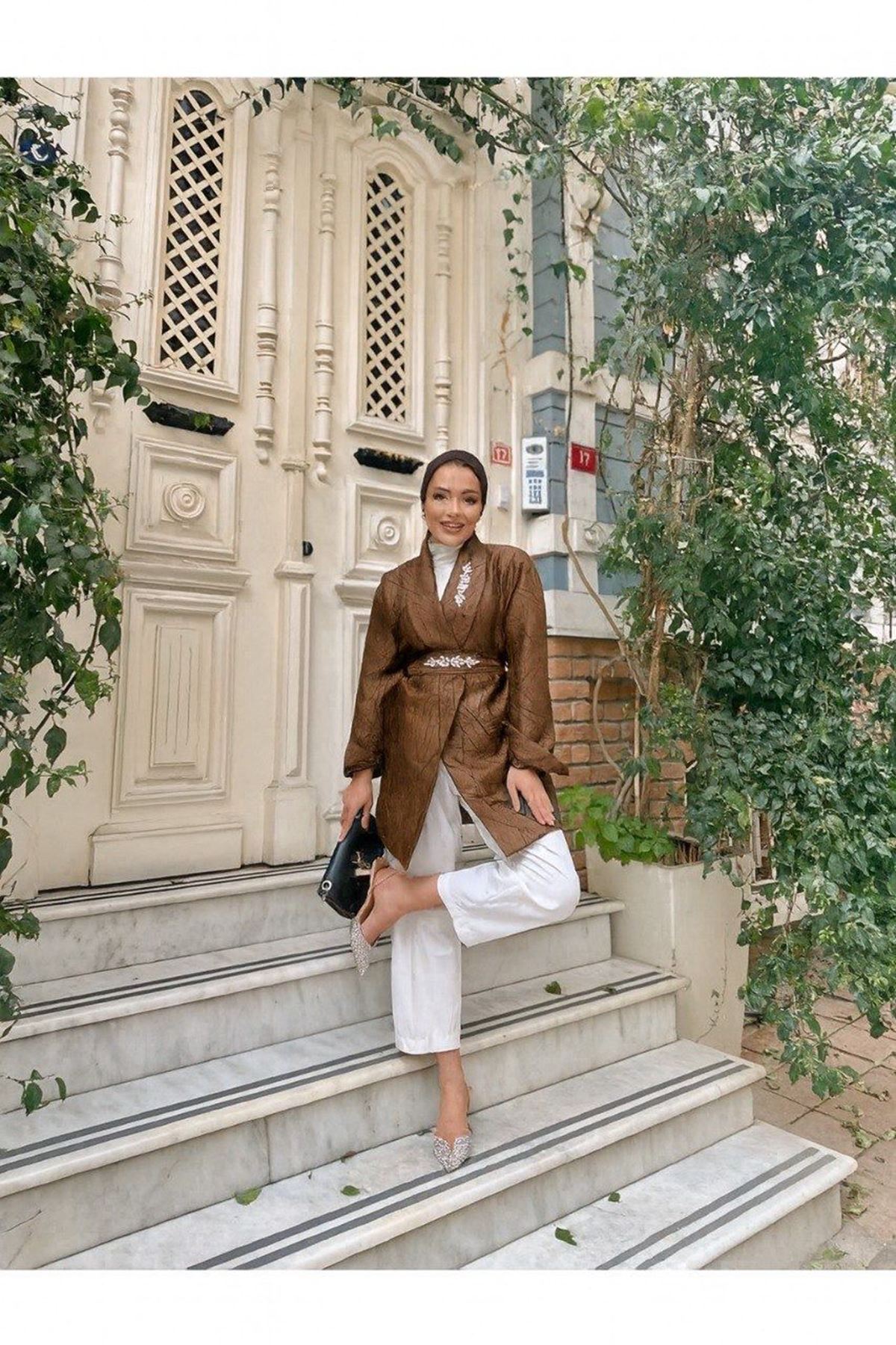 Kadın Taşlı Jakarlı Şık Kemerli Kahve Tonik Ceket