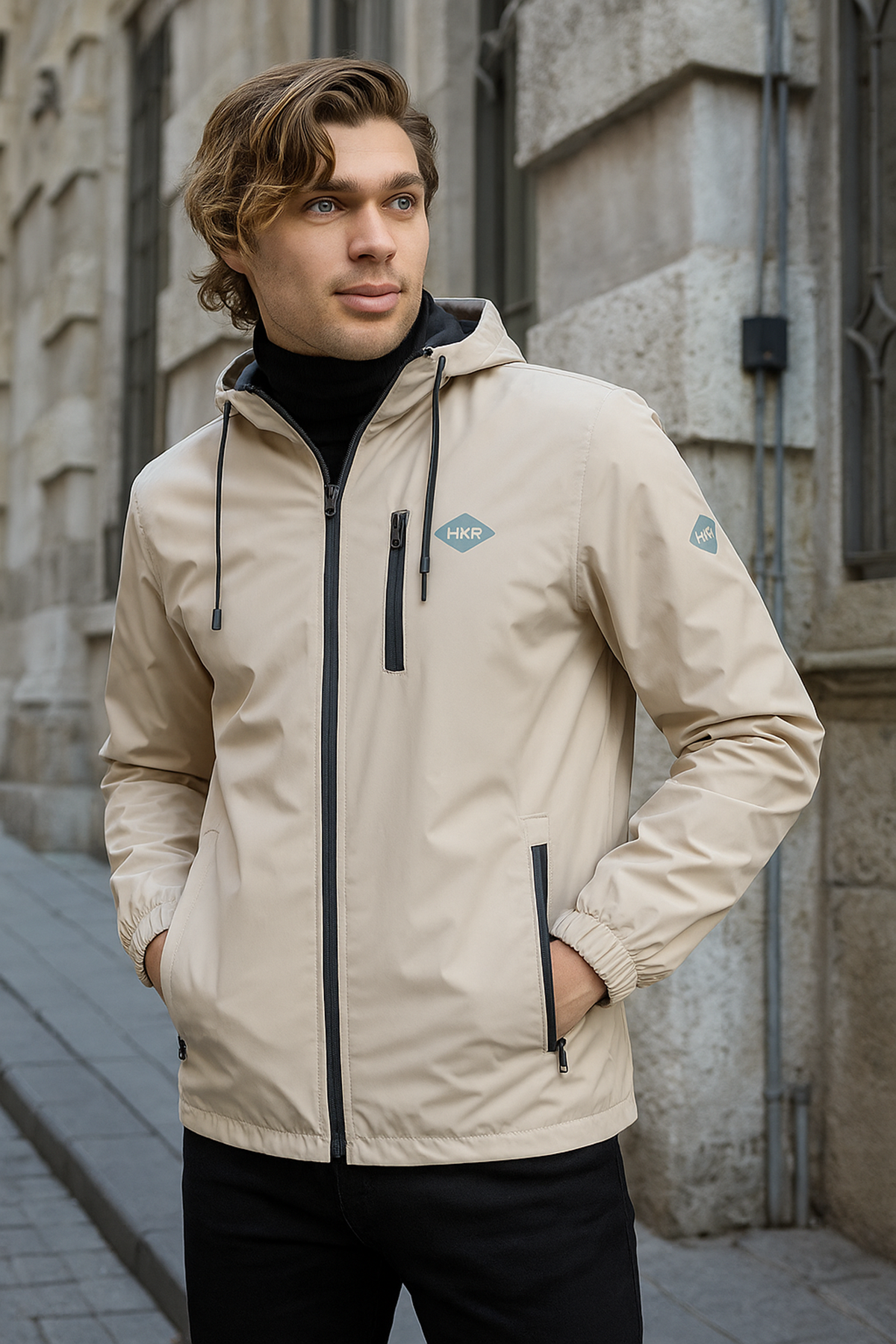 Erkek Astarlı Bol Cepli Taş Rüzgarlık & Yağmurluk