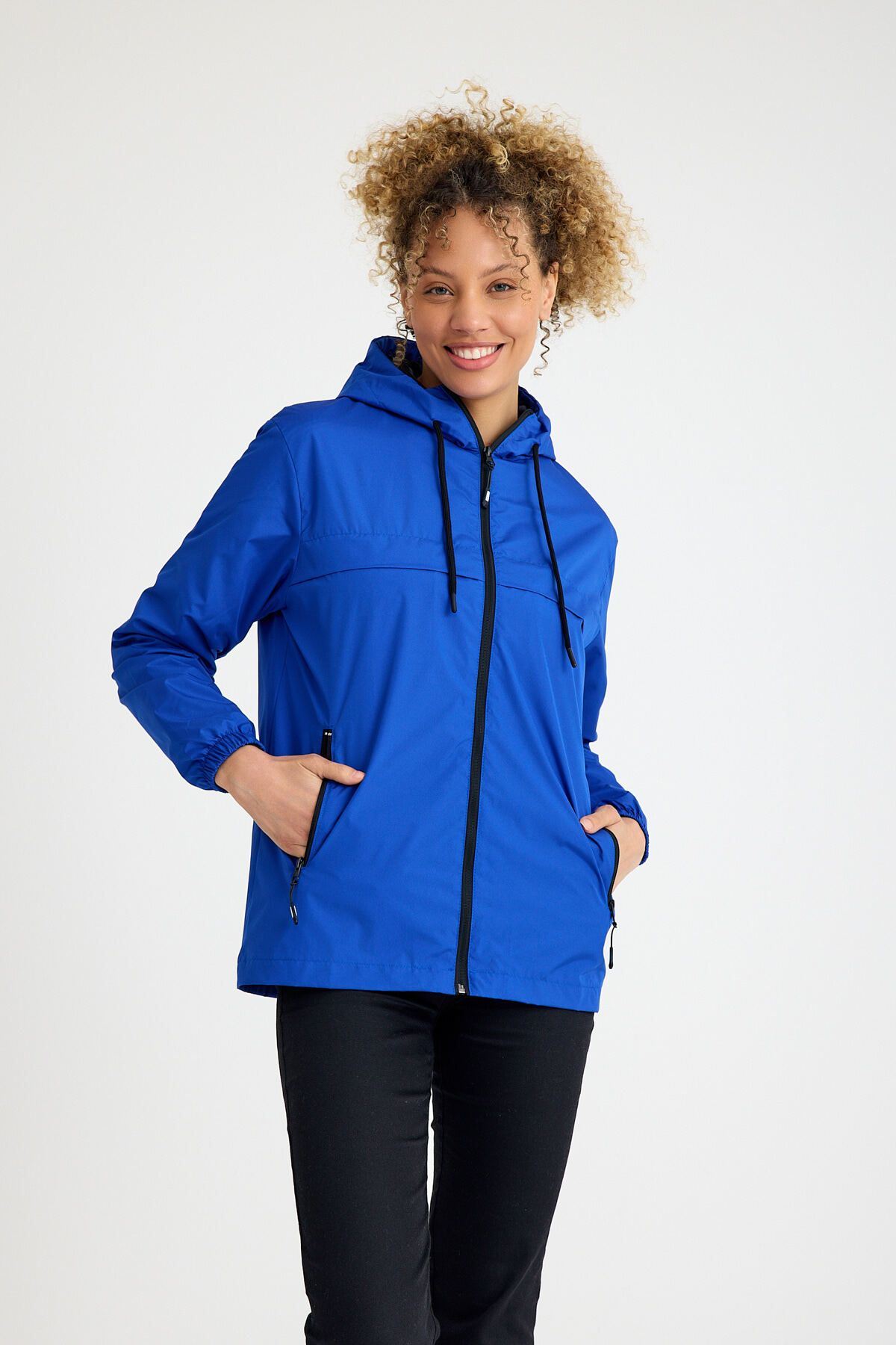 Kadın Astarlı Kapşonlu Mavi Rüzgarlık & Yağmurluk