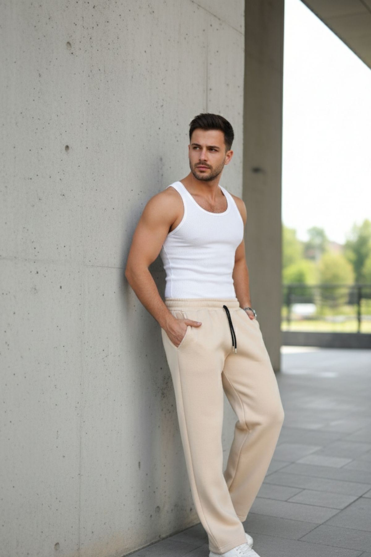 Erkek Bol Paça Beli Lastikli Krem Eşofman Altı