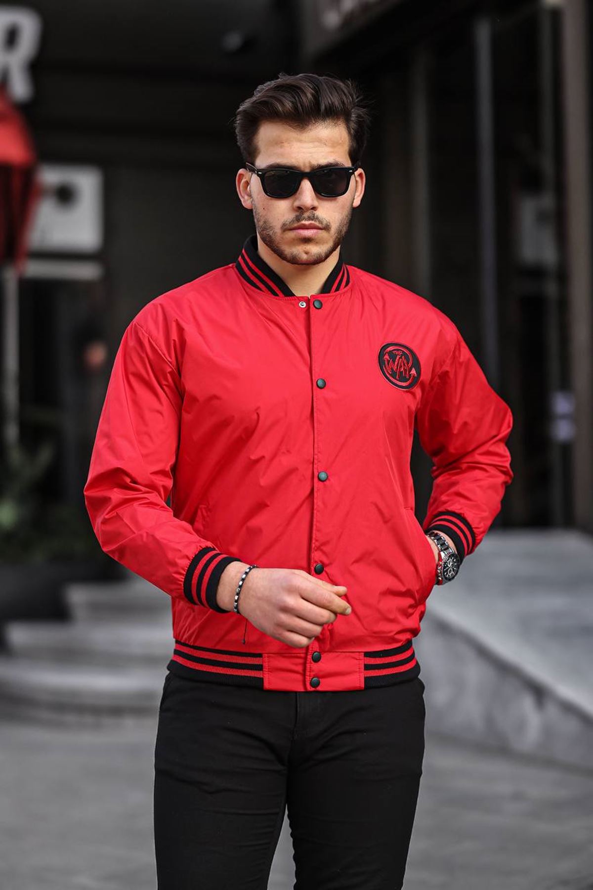 Erkek Baskılı Kapşonlu Kırmızı Kolej Rüzgarlık & Yağmurluk