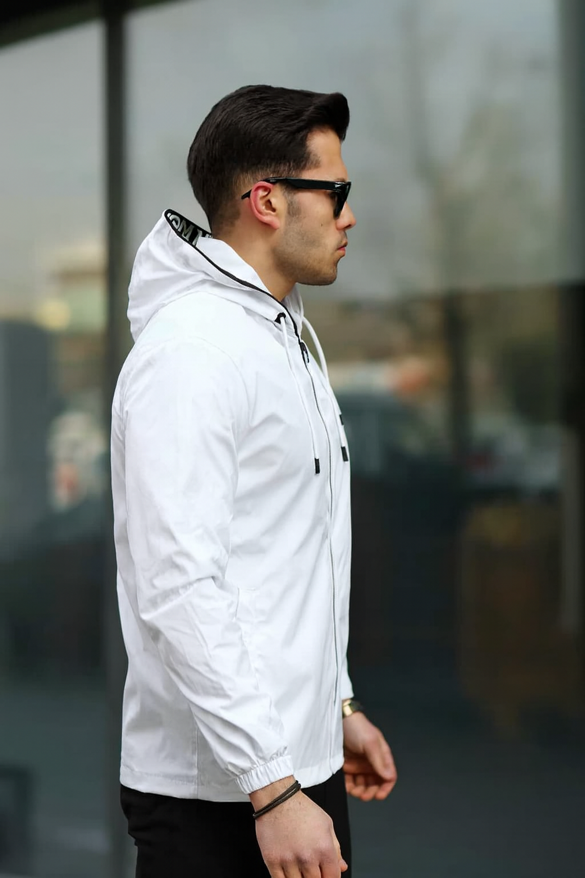 Erkek Fermuarlı Kapşonlu Beyaz Rüzgarlık & Yağmurluk