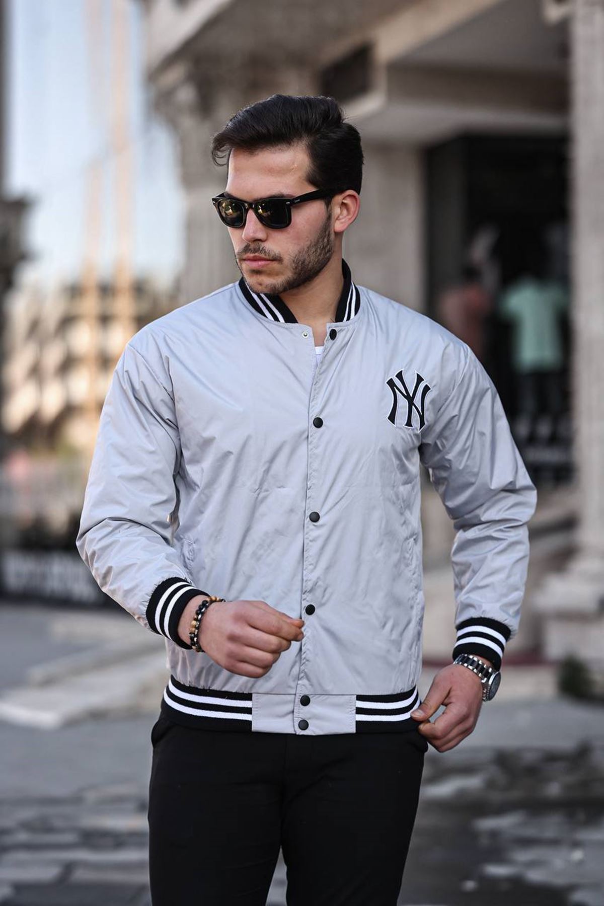 Erkek Baskılı Çıtçıtlı Gri Kolej Rüzgarlık & Yağmurluk