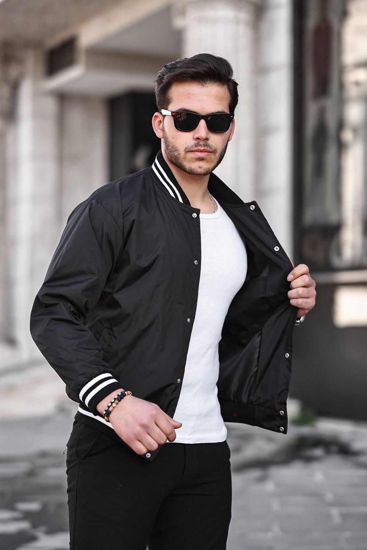 Erkek Baskılı Çıtçıtlı Siyah Kolej Rüzgarlık & Yağmurluk