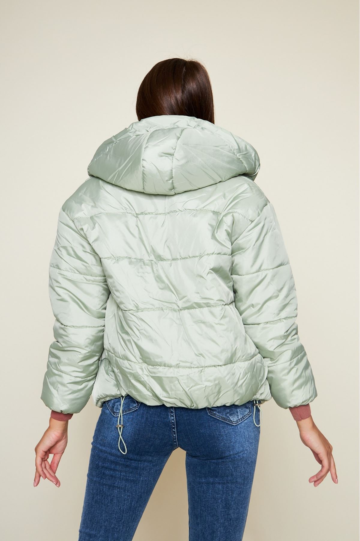 Kadın Kışlık Cepli Basic Kapüşonlu Mint Şişme Mont