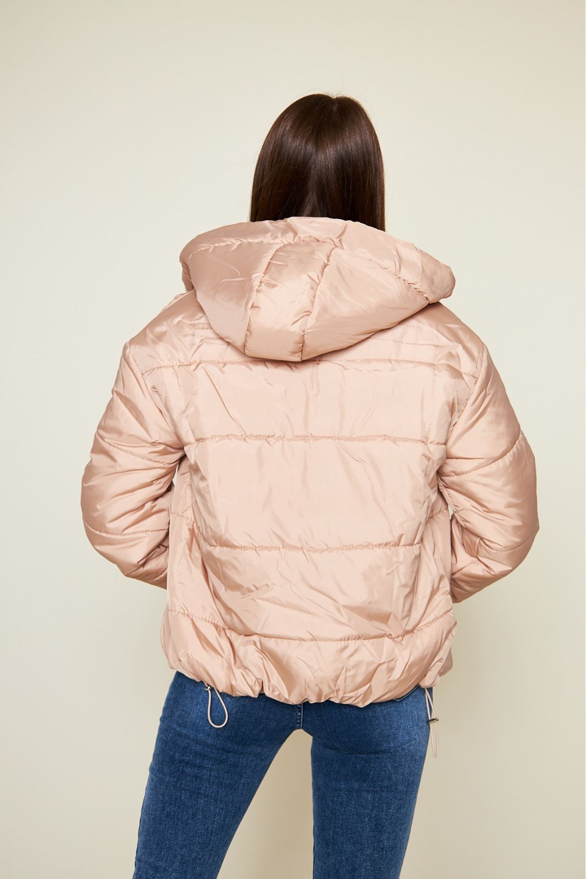 Kadın Kışlık Cepli Basic Kapüşonlu Pudra Şişme Mont