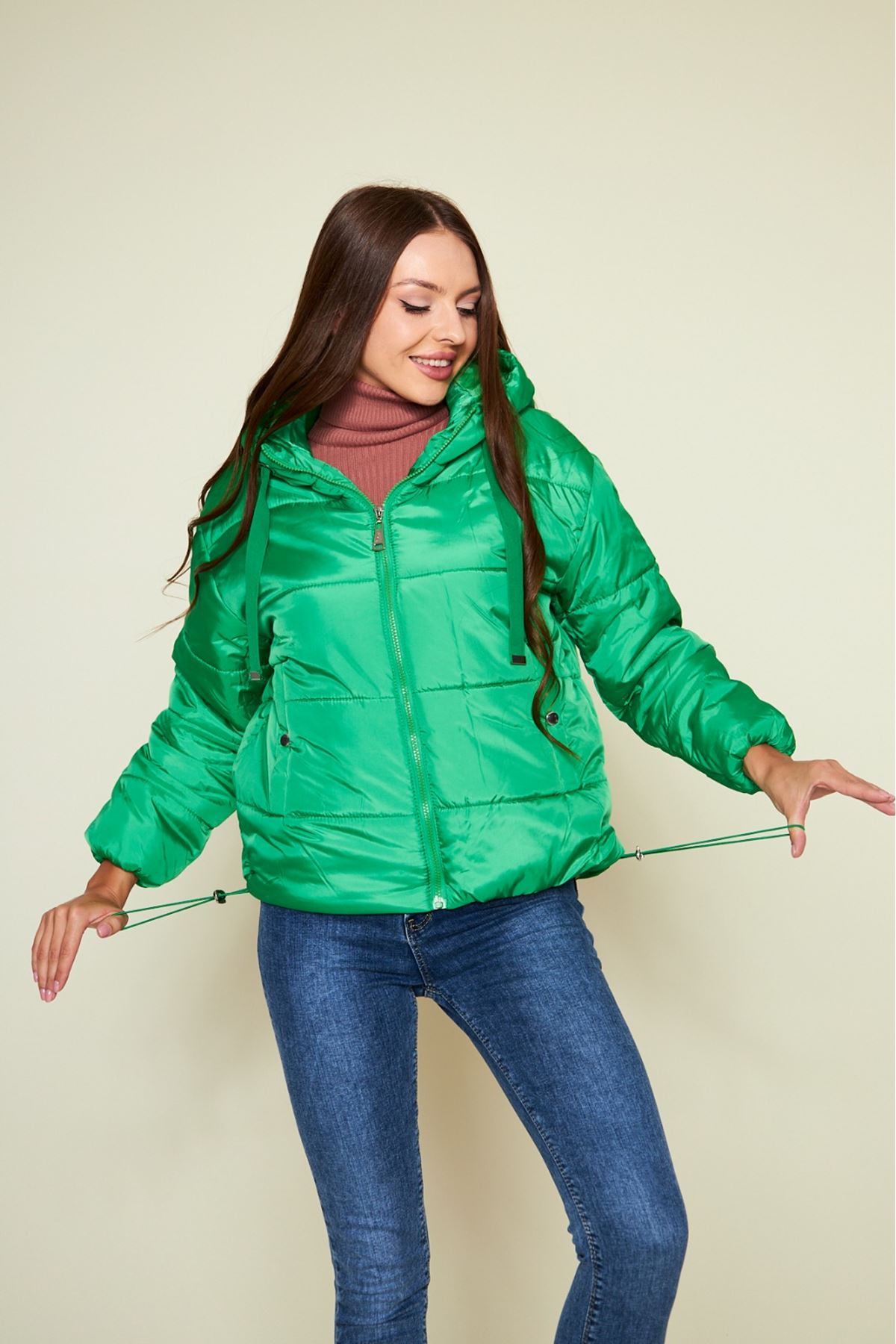 Kadın Kışlık Cepli Basic Kapüşonlu Zümrüt Şişme Mont