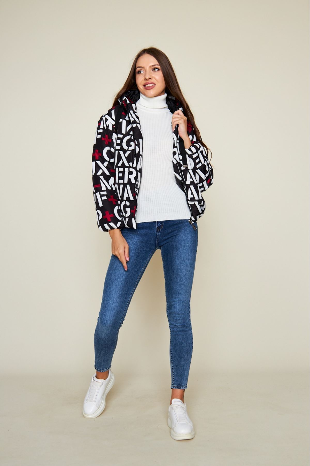 Kadın Kışlık Basic Kapüşonlu Desenli Siyah Şişme Mont