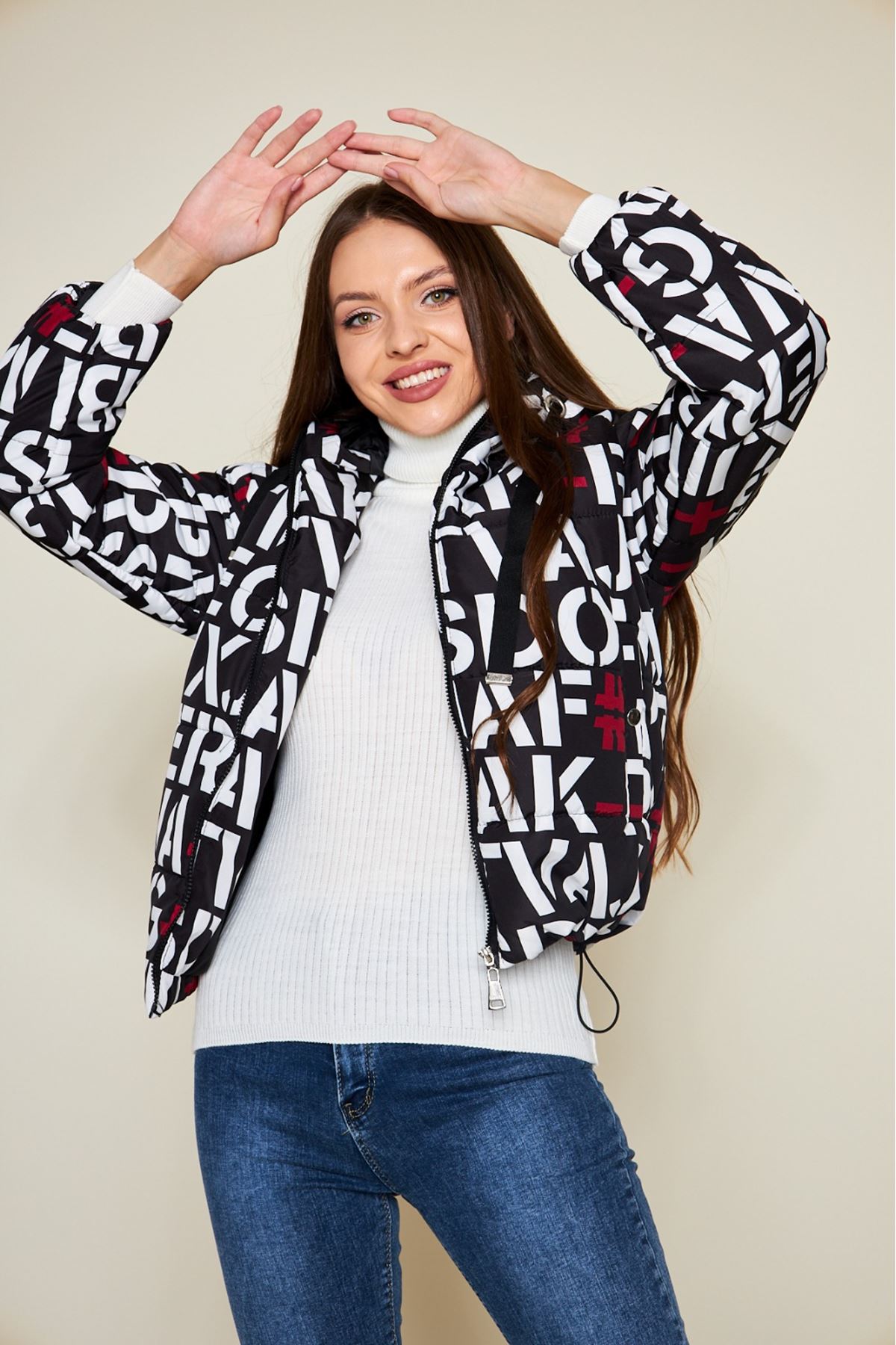 Kadın Kışlık Basic Kapüşonlu Desenli Siyah Şişme Mont