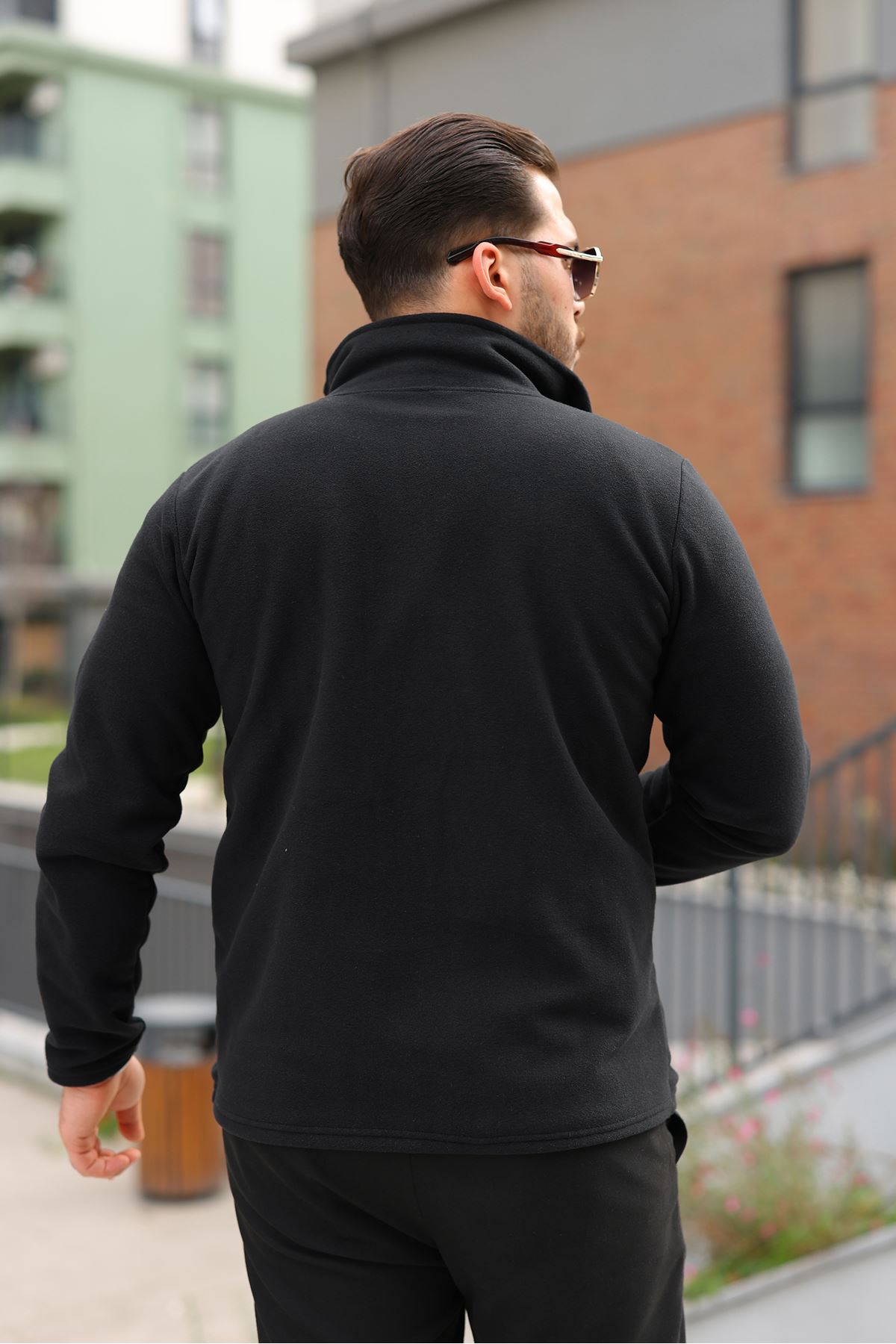 Erkek Kışlık Trend Fermuarlı Cepli Siyah Polar Hırka