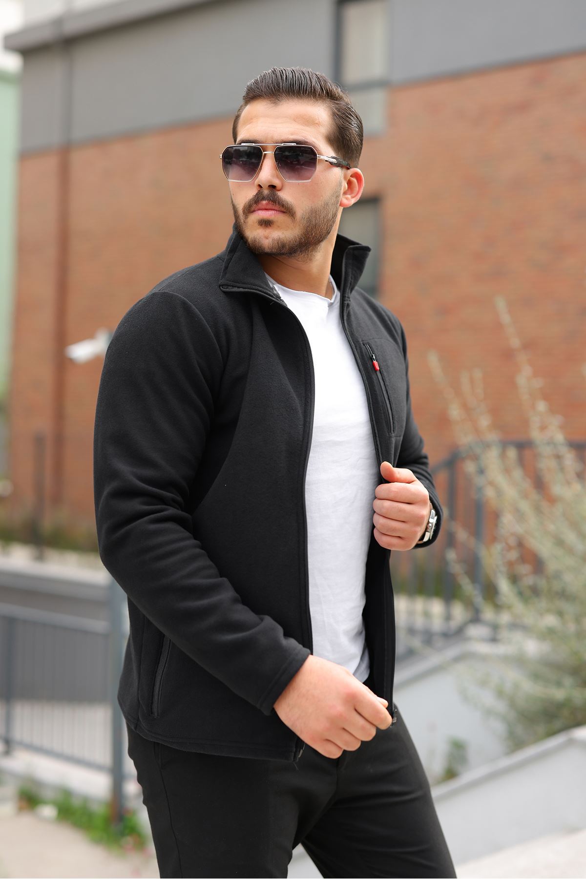 Erkek Kışlık Trend Fermuarlı Cepli Siyah Polar Hırka