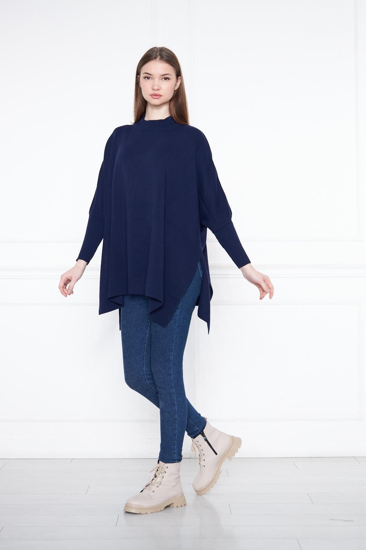 Kadın Yandan Yırtmaçlı Oversize Panço Kazak