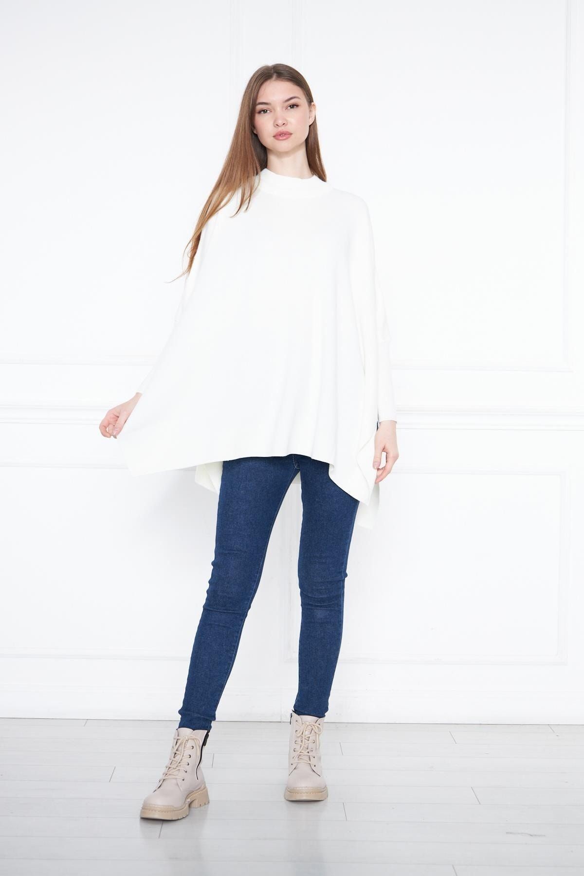 Kadın Yandan Yırtmaçlı Oversize Panço Kazak