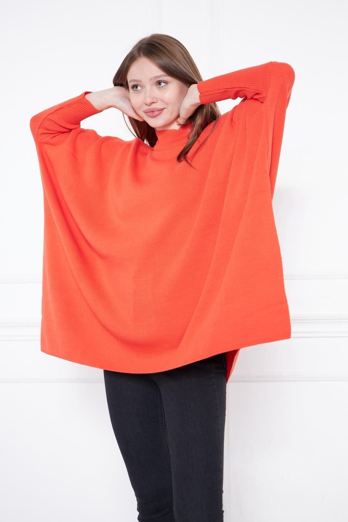 Kadın Yandan Yırtmaçlı Oversize Panço Kazak