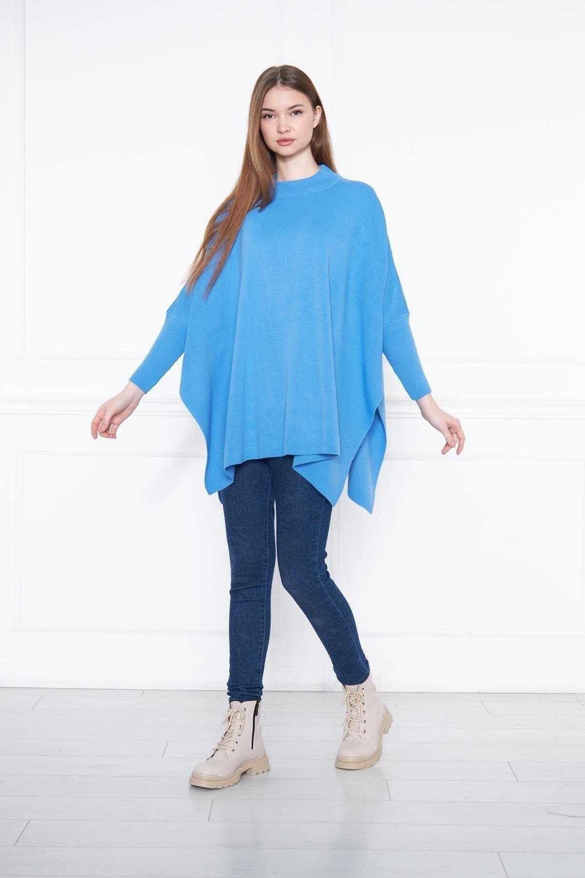 Kadın Yandan Yırtmaçlı Oversize Panço Kazak