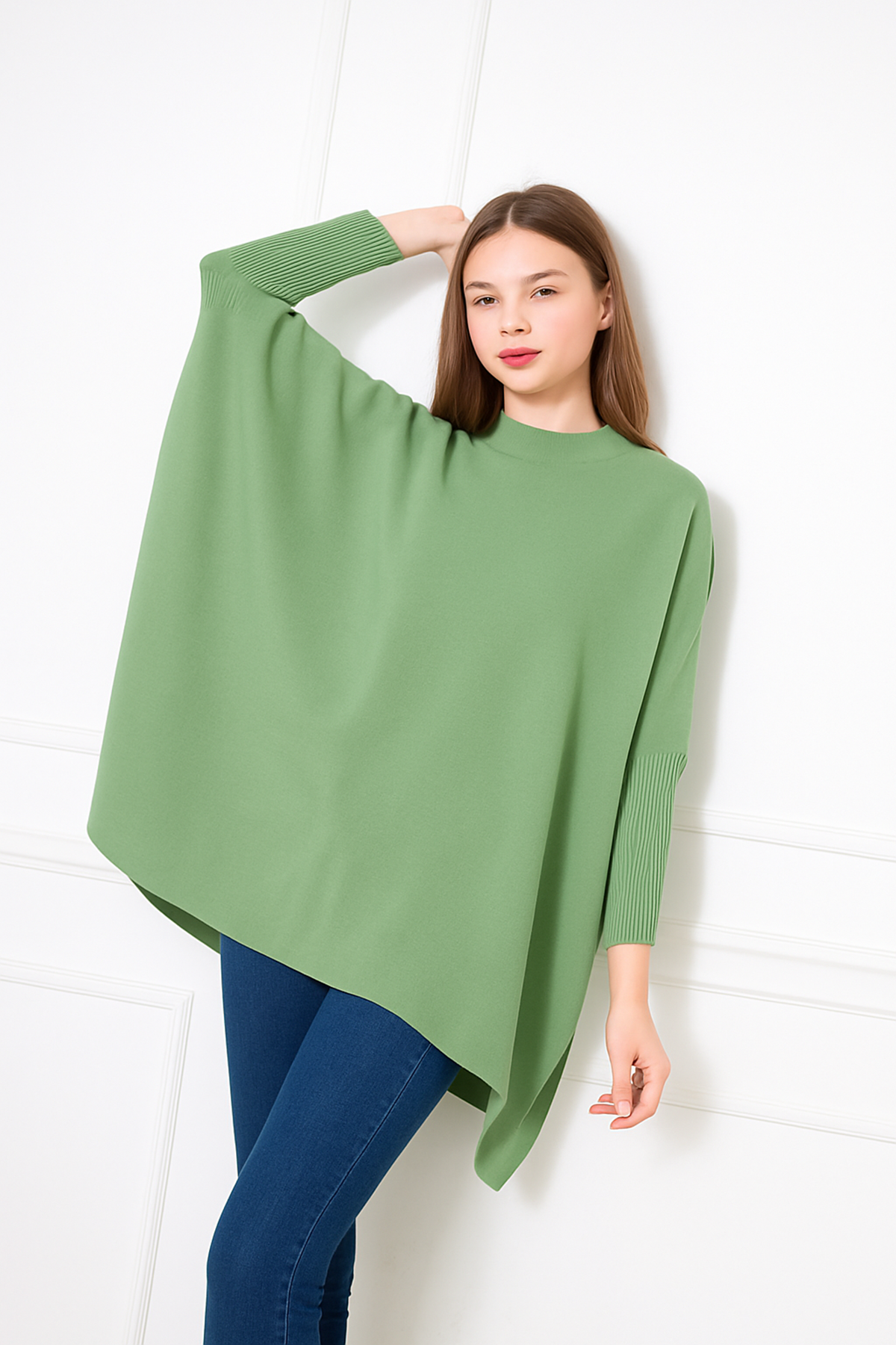 Kadın Yandan Yırtmaçlı Oversize Panço Kazak