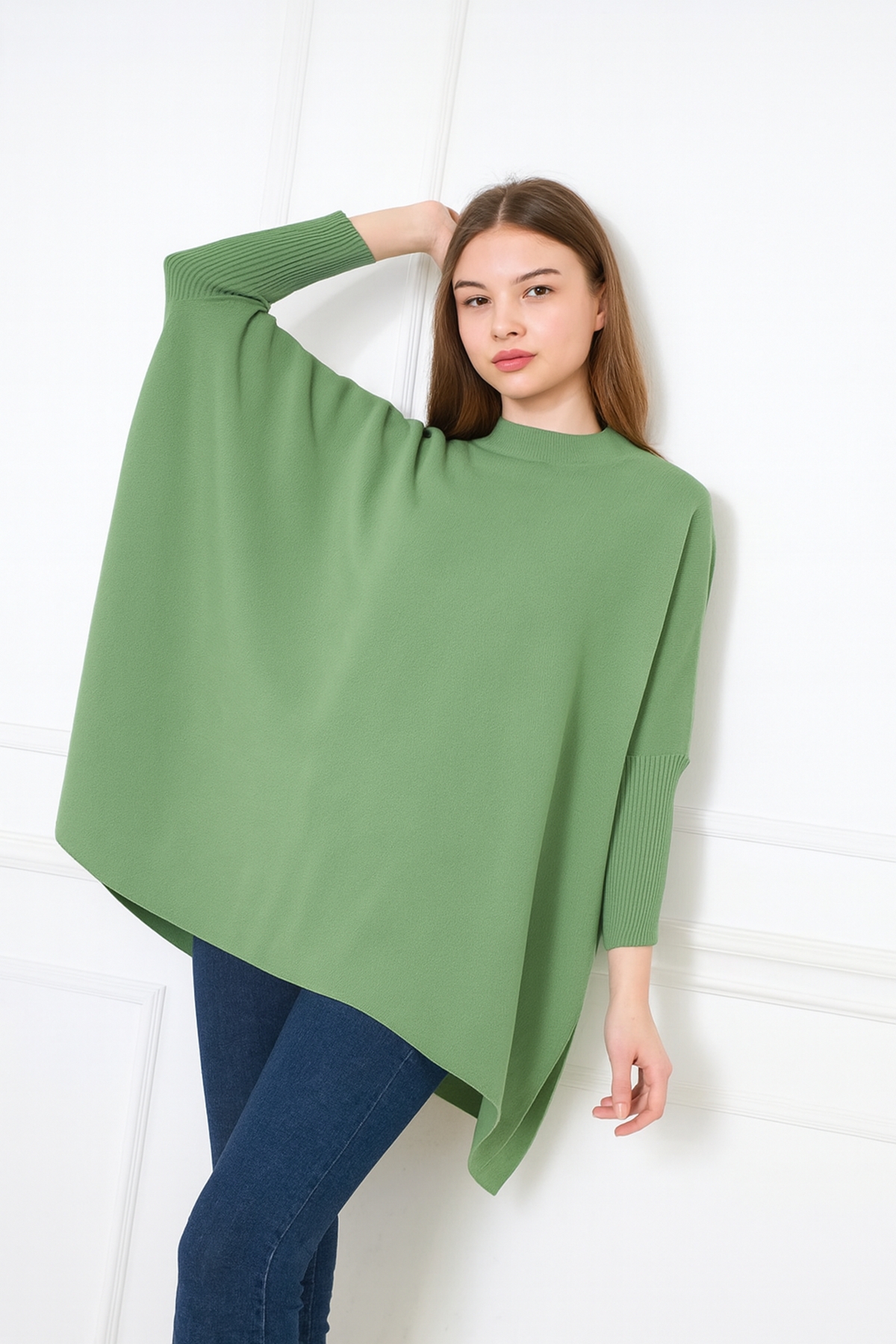 Kadın Yandan Yırtmaçlı Oversize Panço Kazak