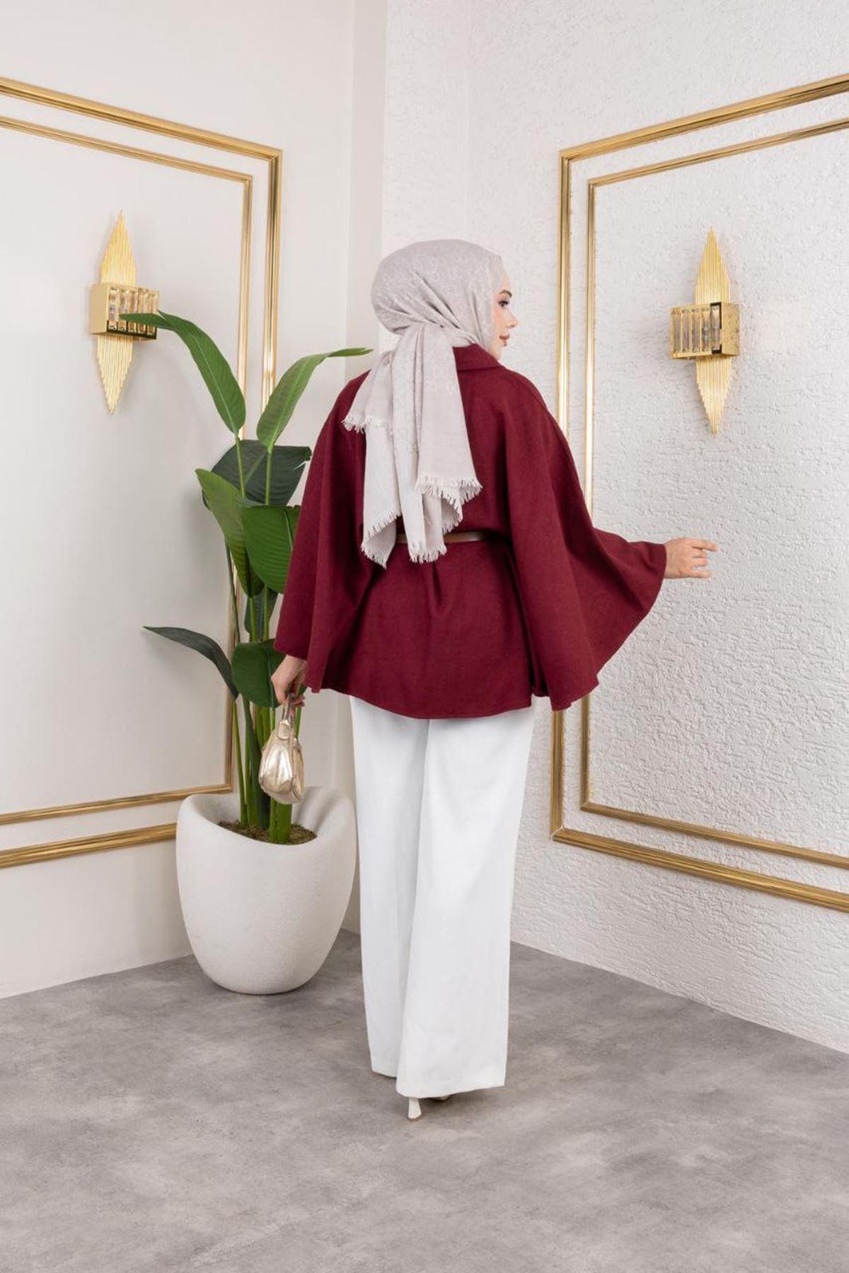 Kadın Kışlık Trend Kemerli Bordo Kaşe Kısa Kaban