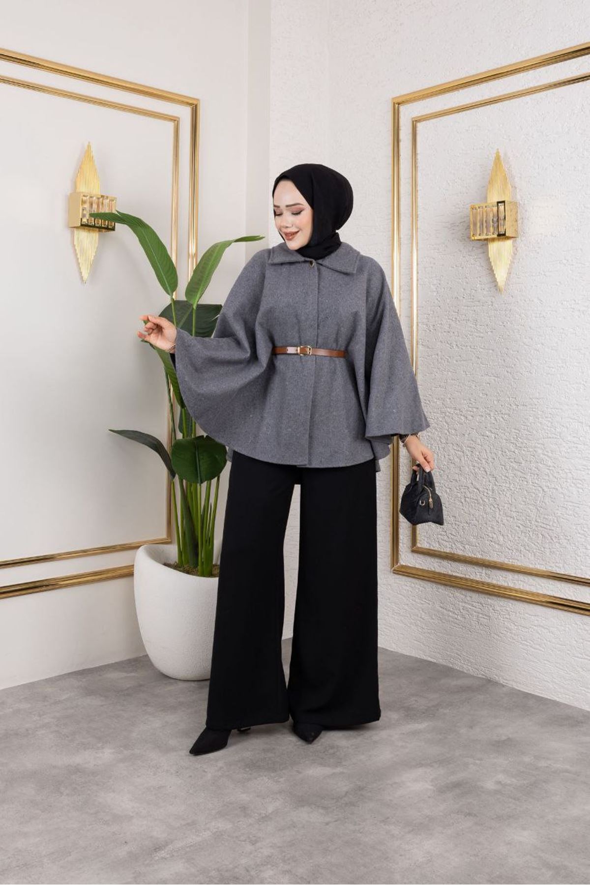 Kadın Kışlık Trend Kemerli Füme Kaşe Kısa Kaban