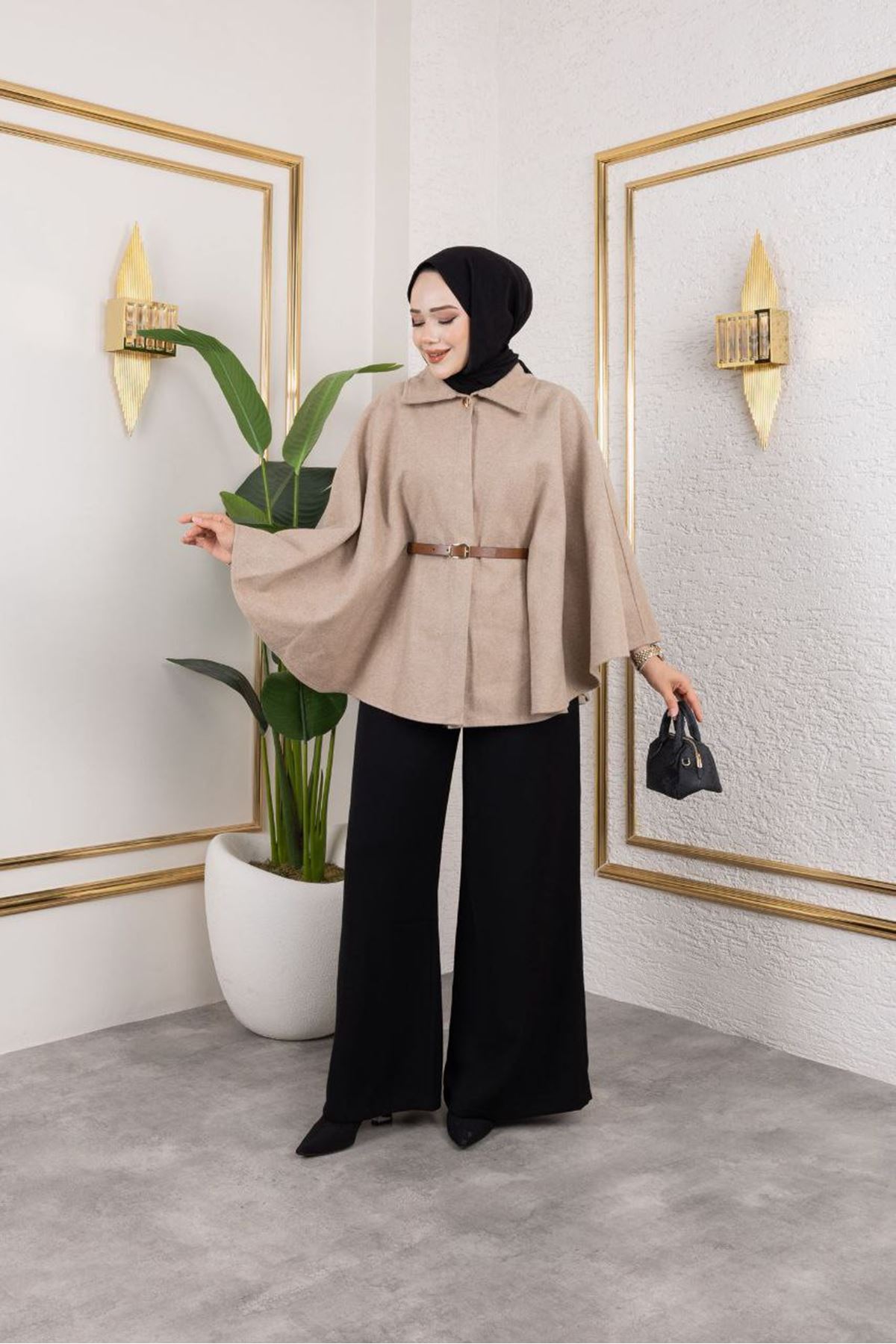 Kadın Kışlık Trend Kemerli Vizon Kaşe Kısa Kaban