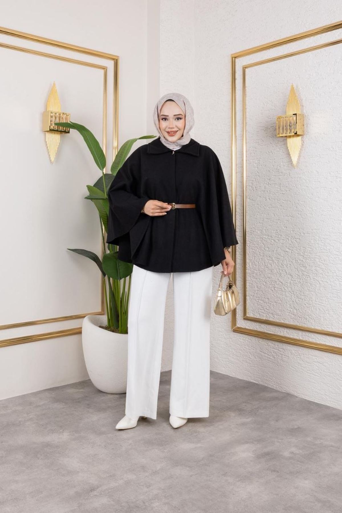 Kadın Kışlık Trend Kemerli Siyah Kaşe Kısa Kaban