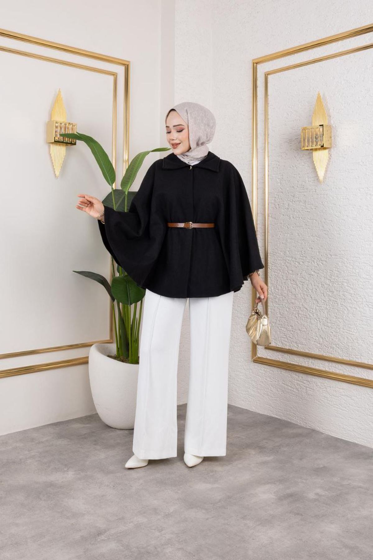 Kadın Kışlık Trend Kemerli Siyah Kaşe Kısa Kaban