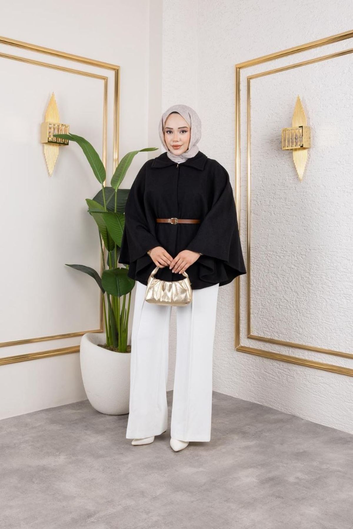 Kadın Kışlık Trend Kemerli Siyah Kaşe Kısa Kaban