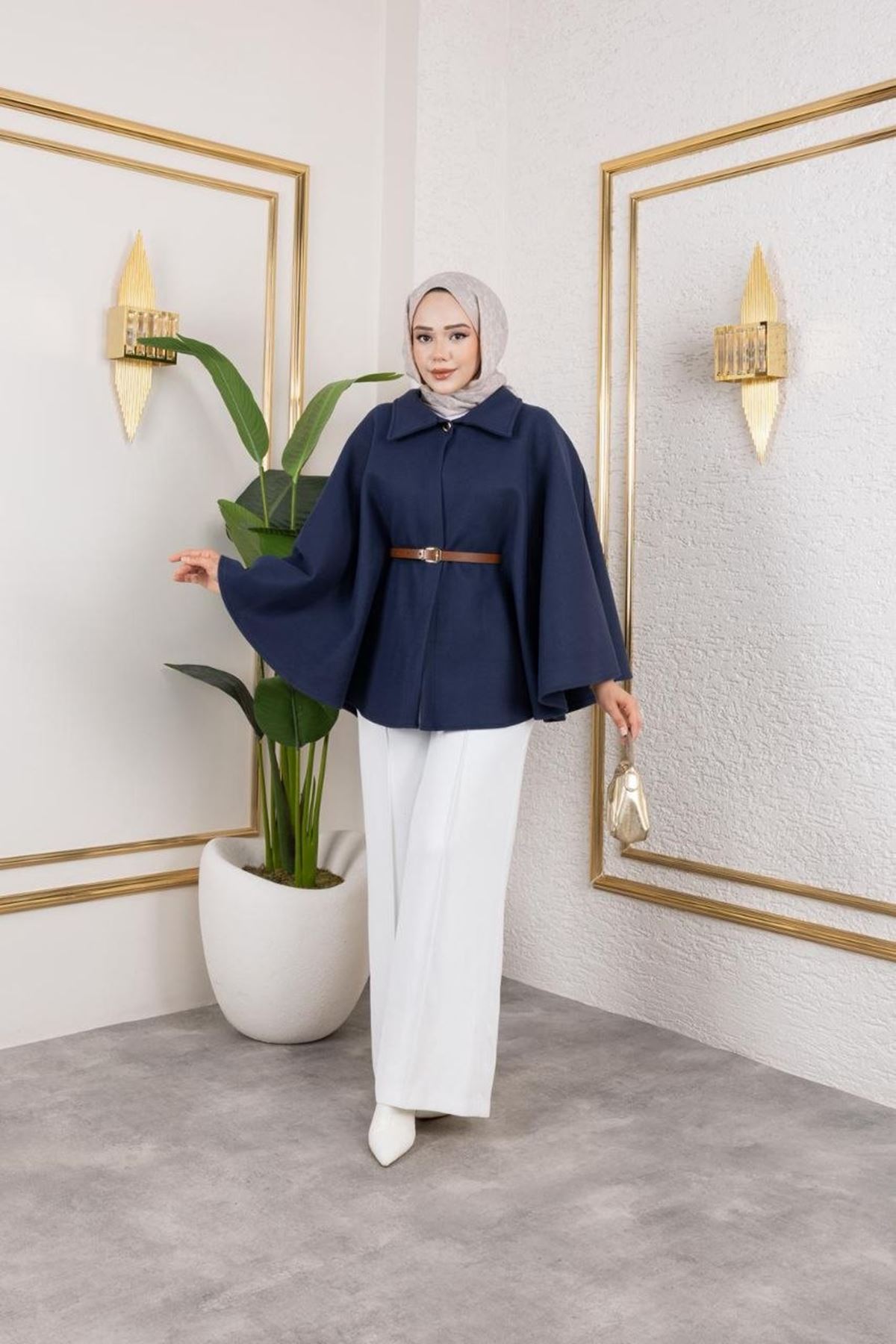 Kadın Kışlık Trend Kemerli Lacivert Kaşe Kısa Kaban