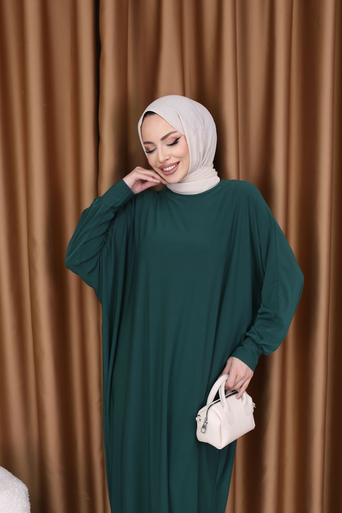 Kadın Trend Basic Uzun Kollu Yeşil Namaz Elbisesi