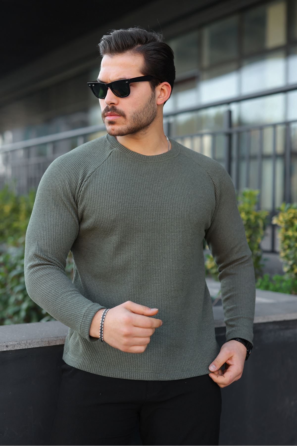 Erkek Trend Basic Slim Fit Bisiklet Yaka Haki Kazak