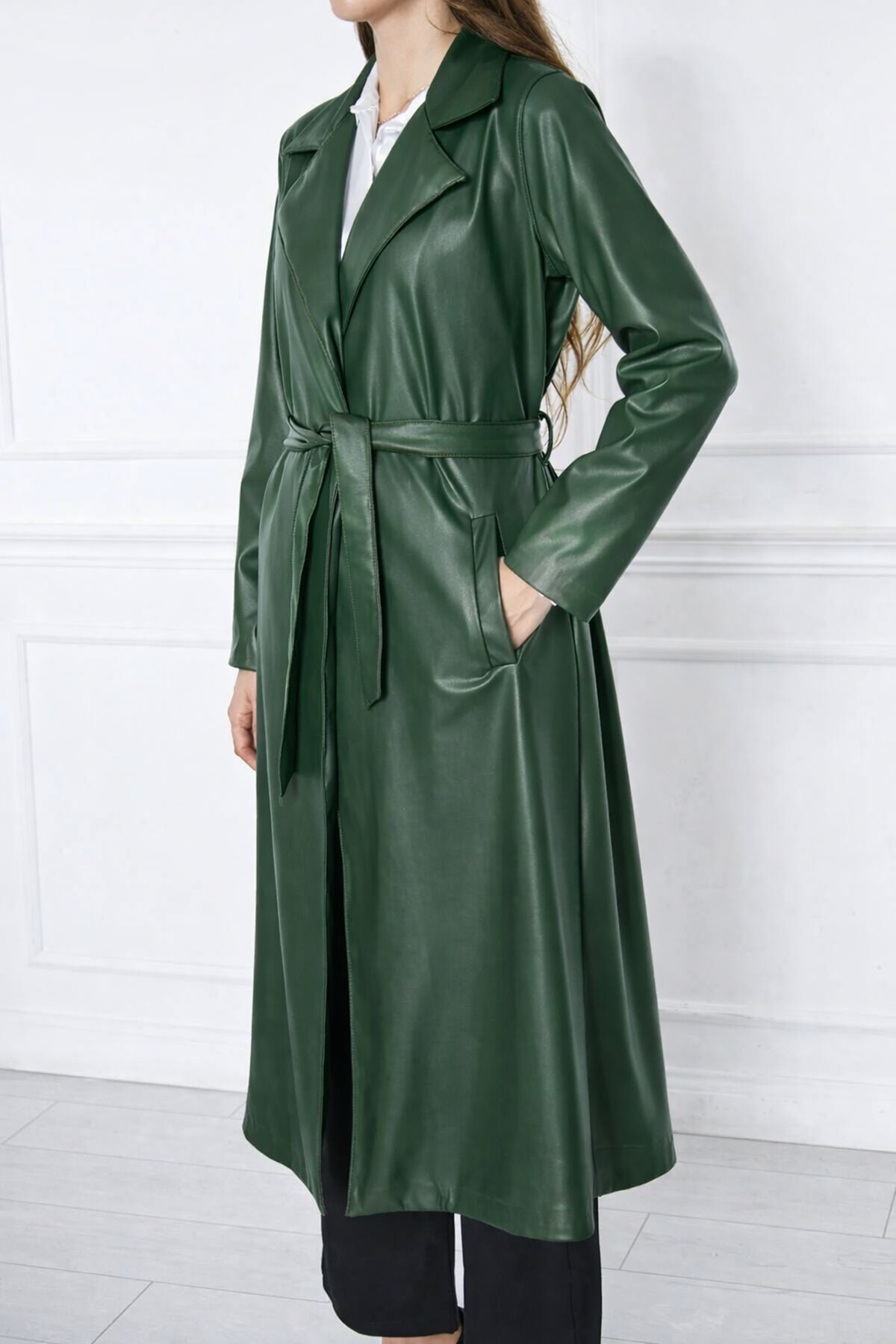 Kadın Trend Cepli Kuşaklı Uzun Zümrüt Deri Kaban