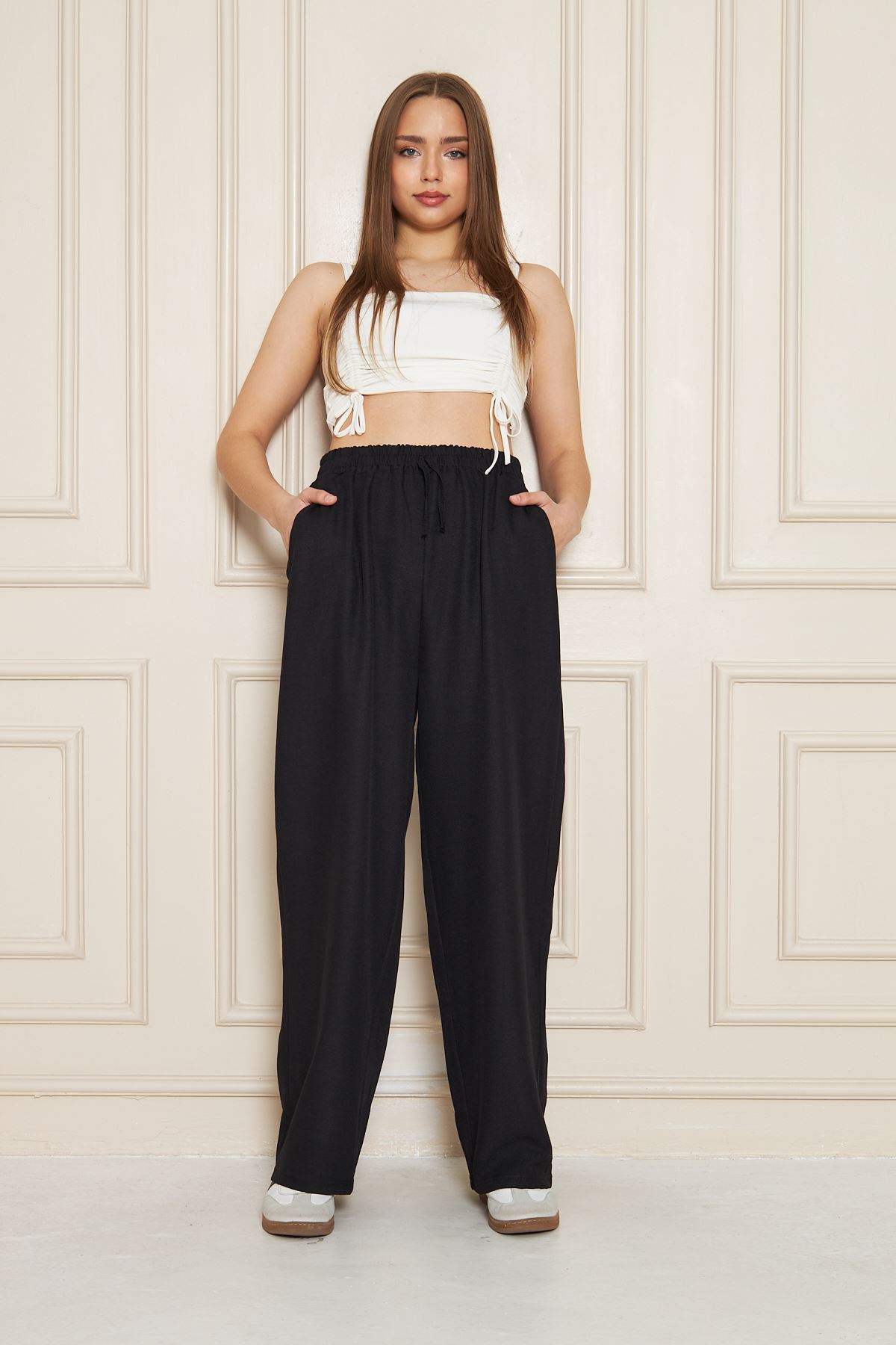 Kadın Trend Yüksek Bel Lastikli Siyah Bol Pantolon