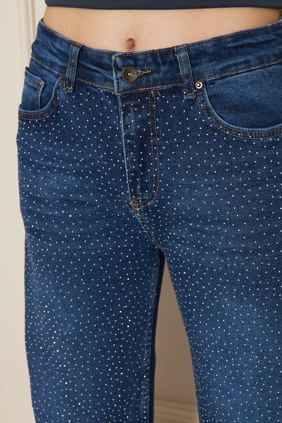 Kadın Yüksek Bel Baggy Taşlı Bol Paça Lacivert Kot Pantolon