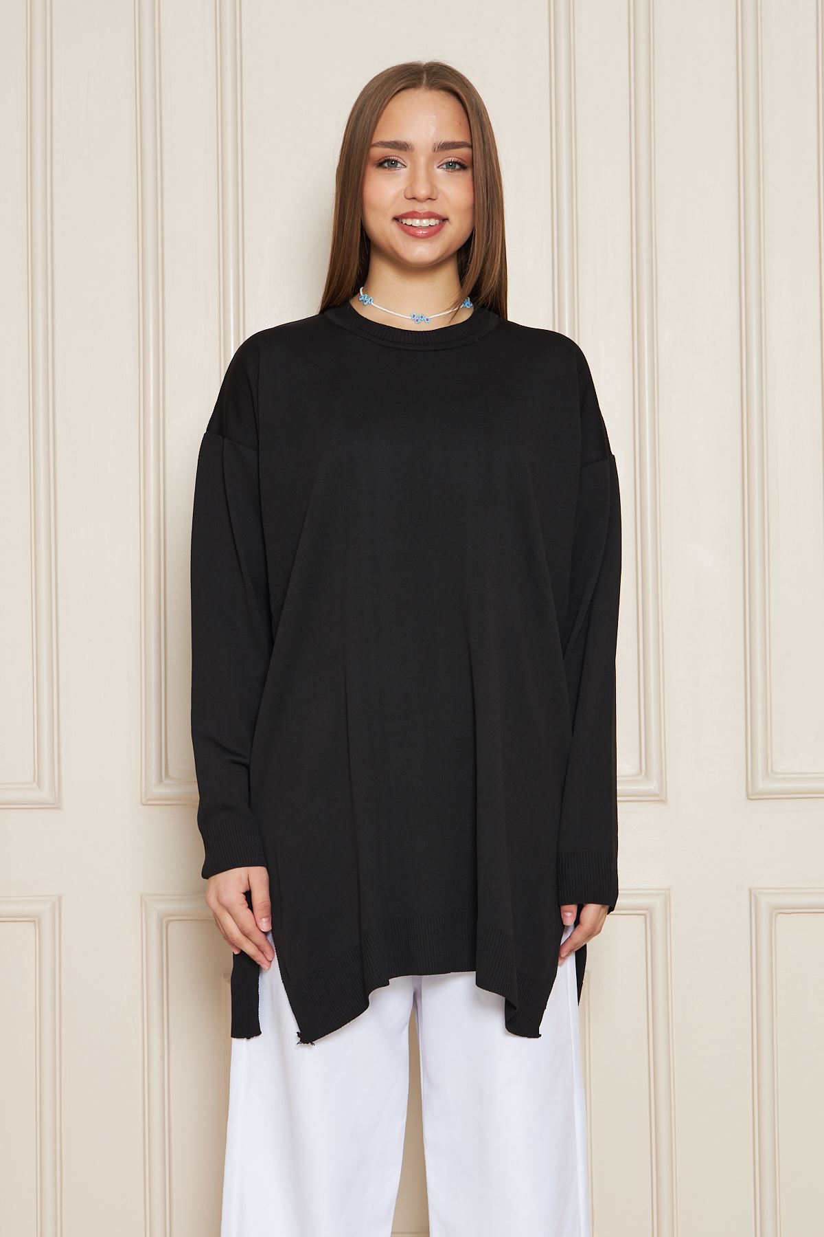 Kadın Bisiklet Yaka Yırtmaçlı Oversize Siyah Triko Kazak