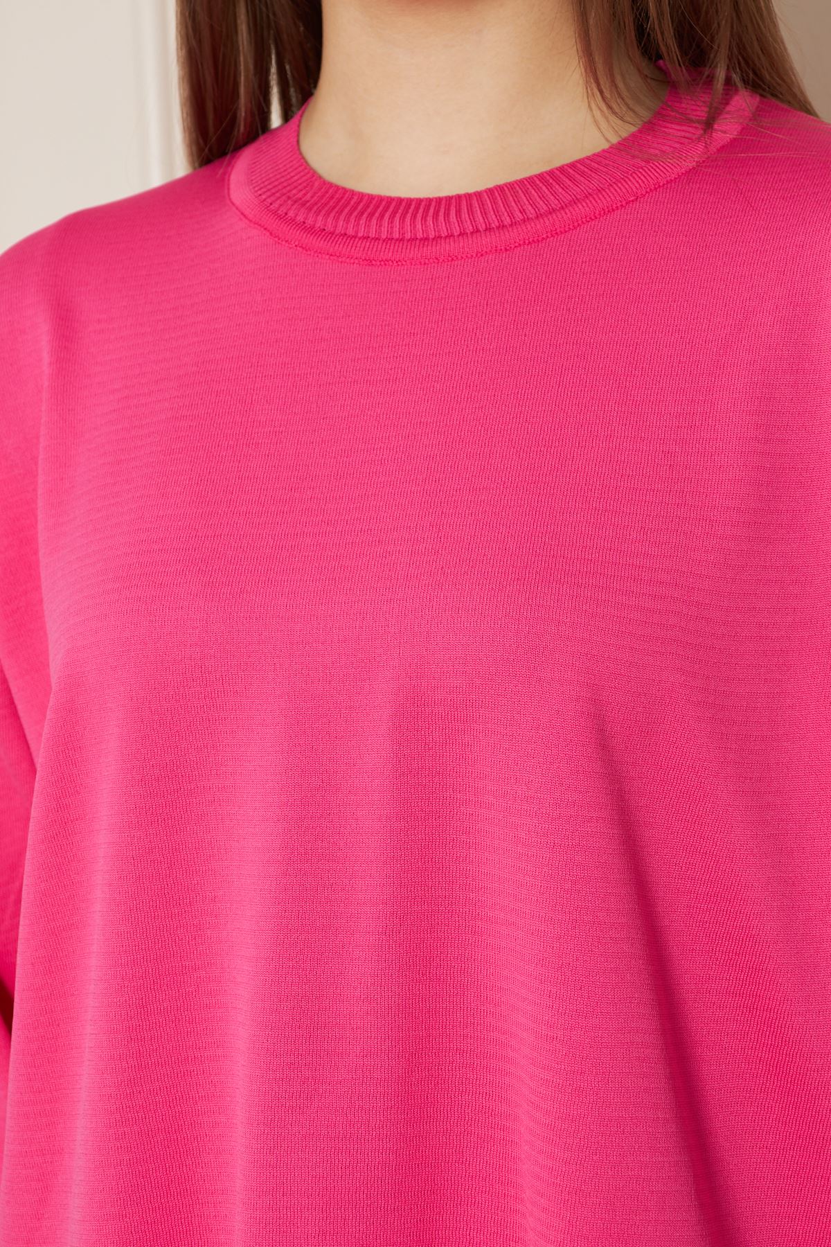 Kadın Bisiklet Yaka Yırtmaçlı Oversize Pembe Triko Kazak