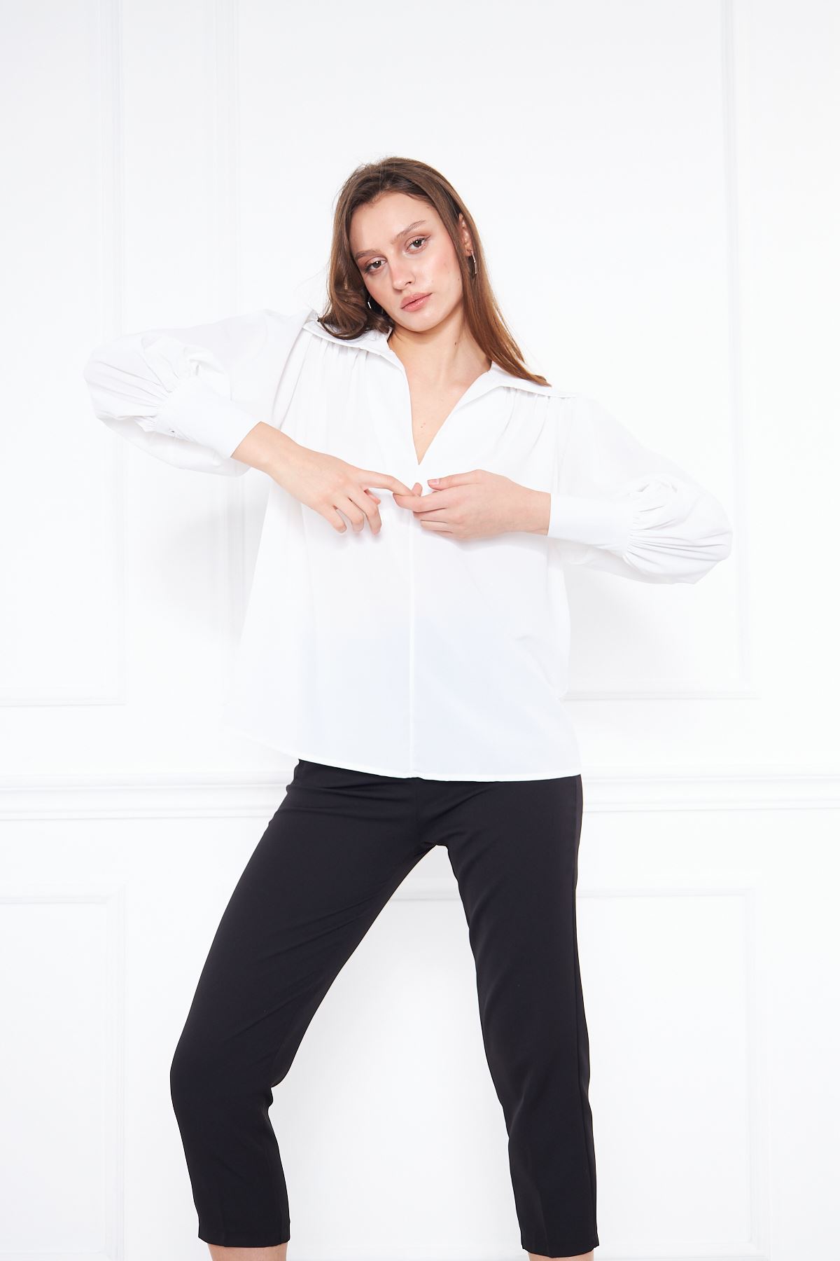 Kadın Trend Balon Kol Oversize Beyaz Şık Bluz Gömlek