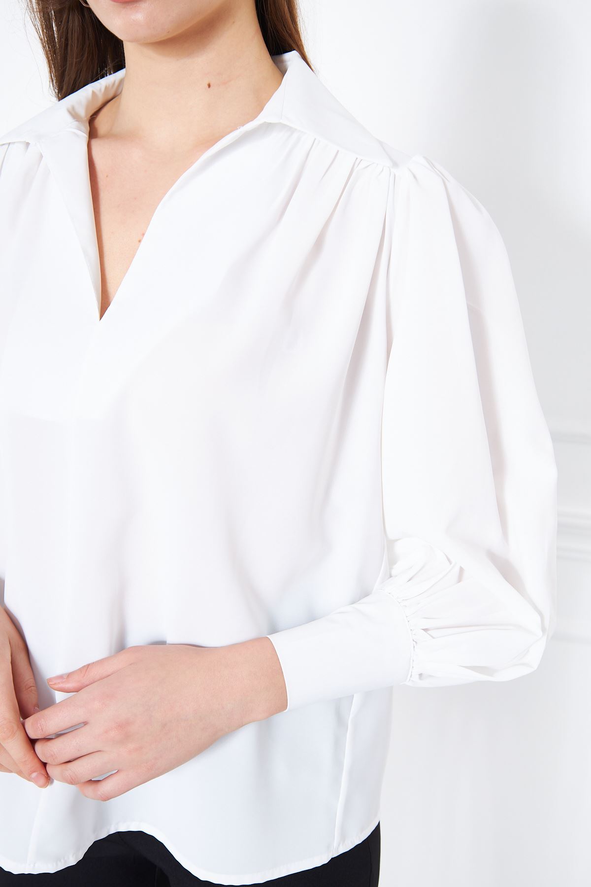Kadın Trend Balon Kol Oversize Beyaz Şık Bluz Gömlek