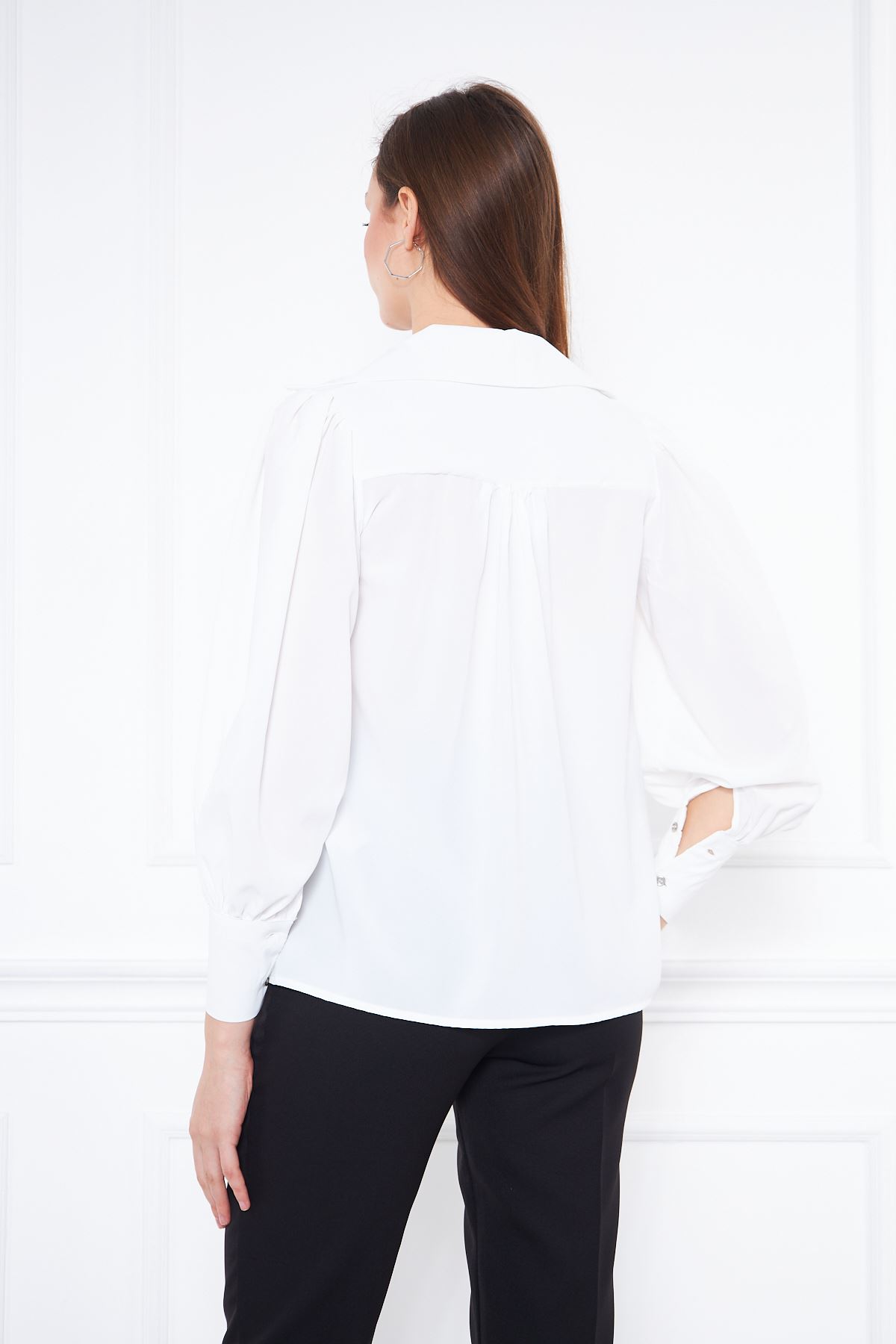 Kadın Trend Balon Kol Oversize Beyaz Şık Bluz Gömlek