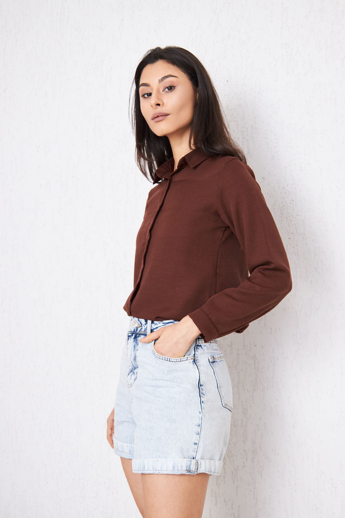 Kadın Uzun Kollu Düğmeli Basic Kahve Tunik Gömlek