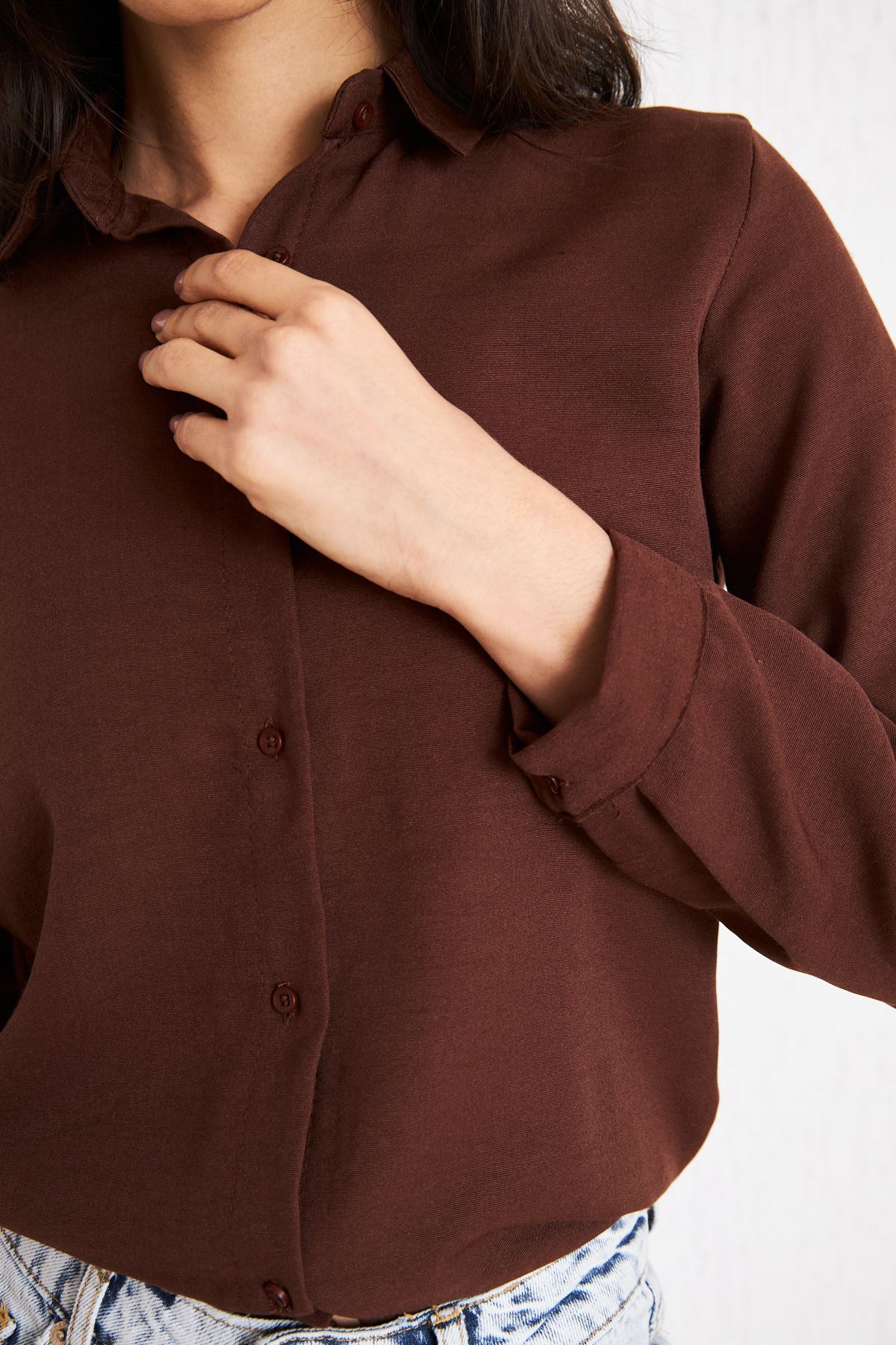 Kadın Uzun Kollu Düğmeli Basic Kahve Tunik Gömlek