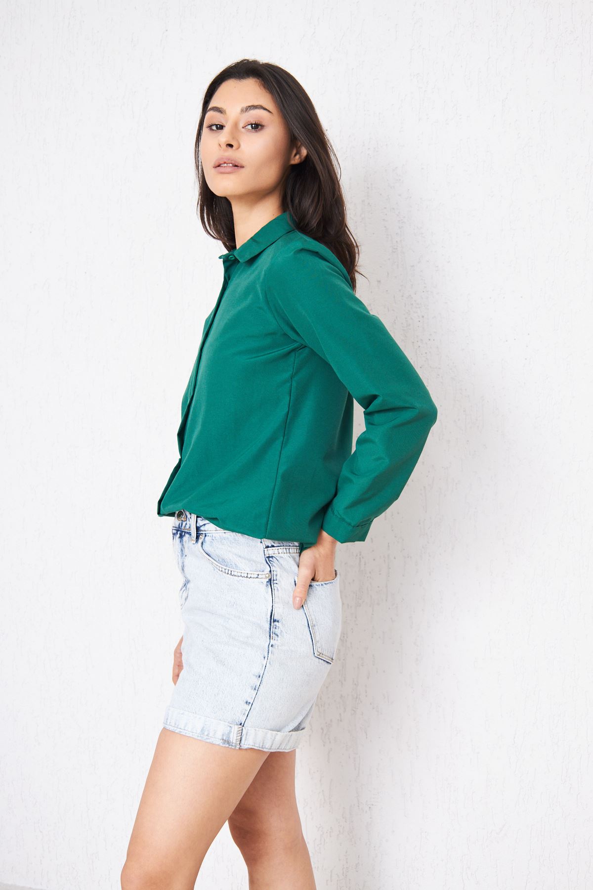 Kadın Uzun Kollu Düğmeli Basic Yeşil Tunik Gömlek