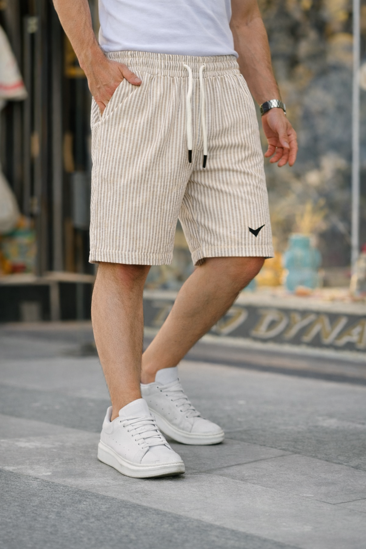 Erkek Trend Premium Nakışlı Çizgili Krem Şort