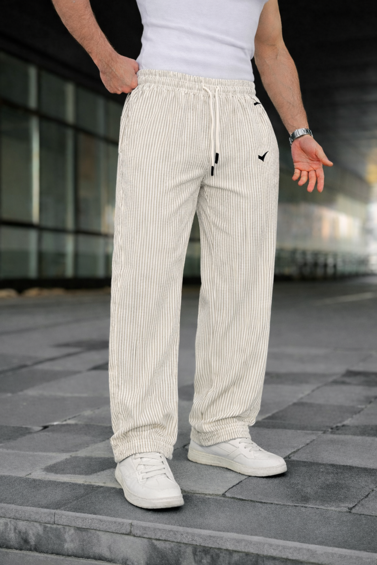 Erkek Trend Lastikli Çizgili Bol Krem Eşofman Altı