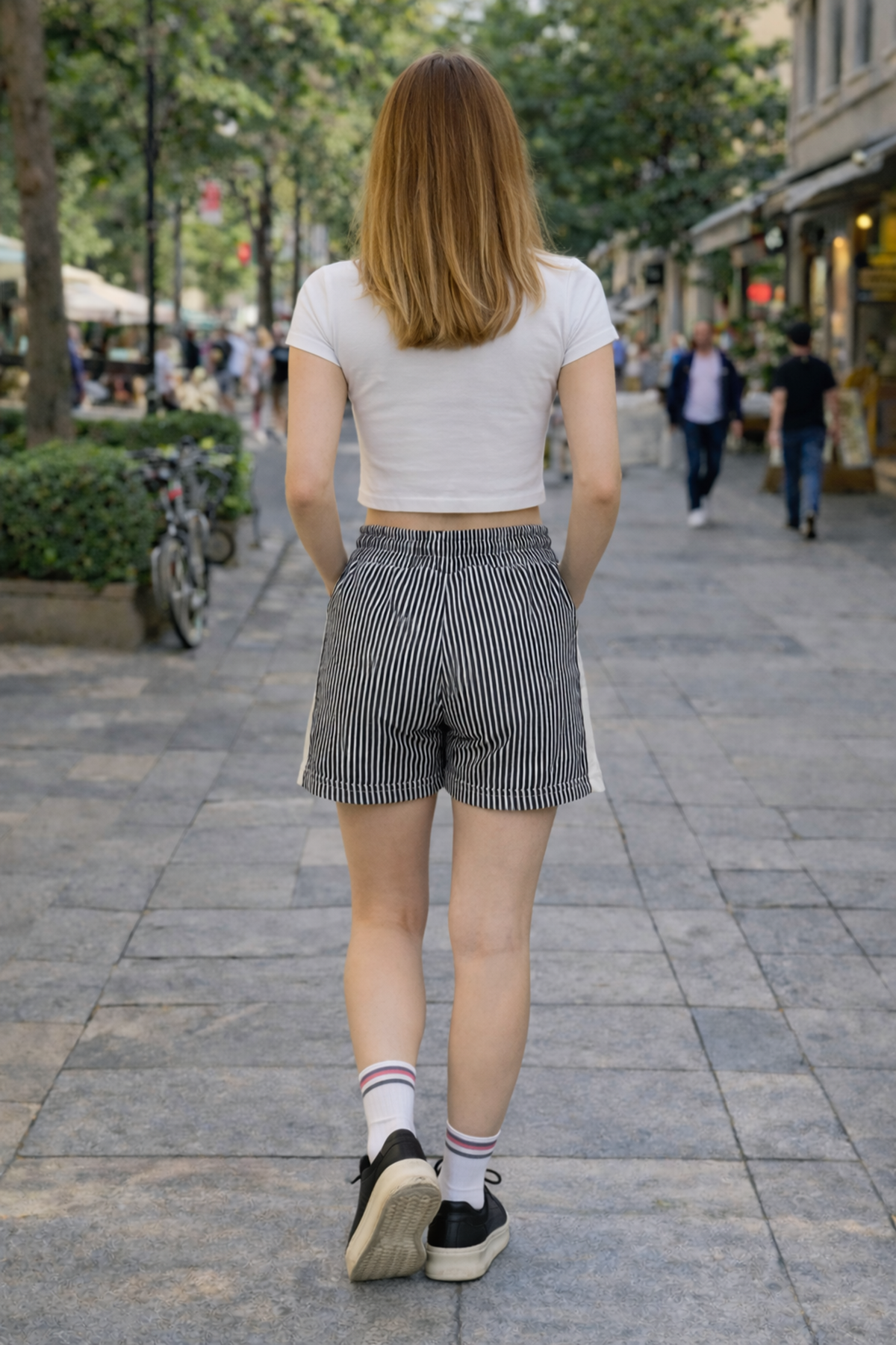 Kadın Trend Premium Comfort Çizgili Füme Şort