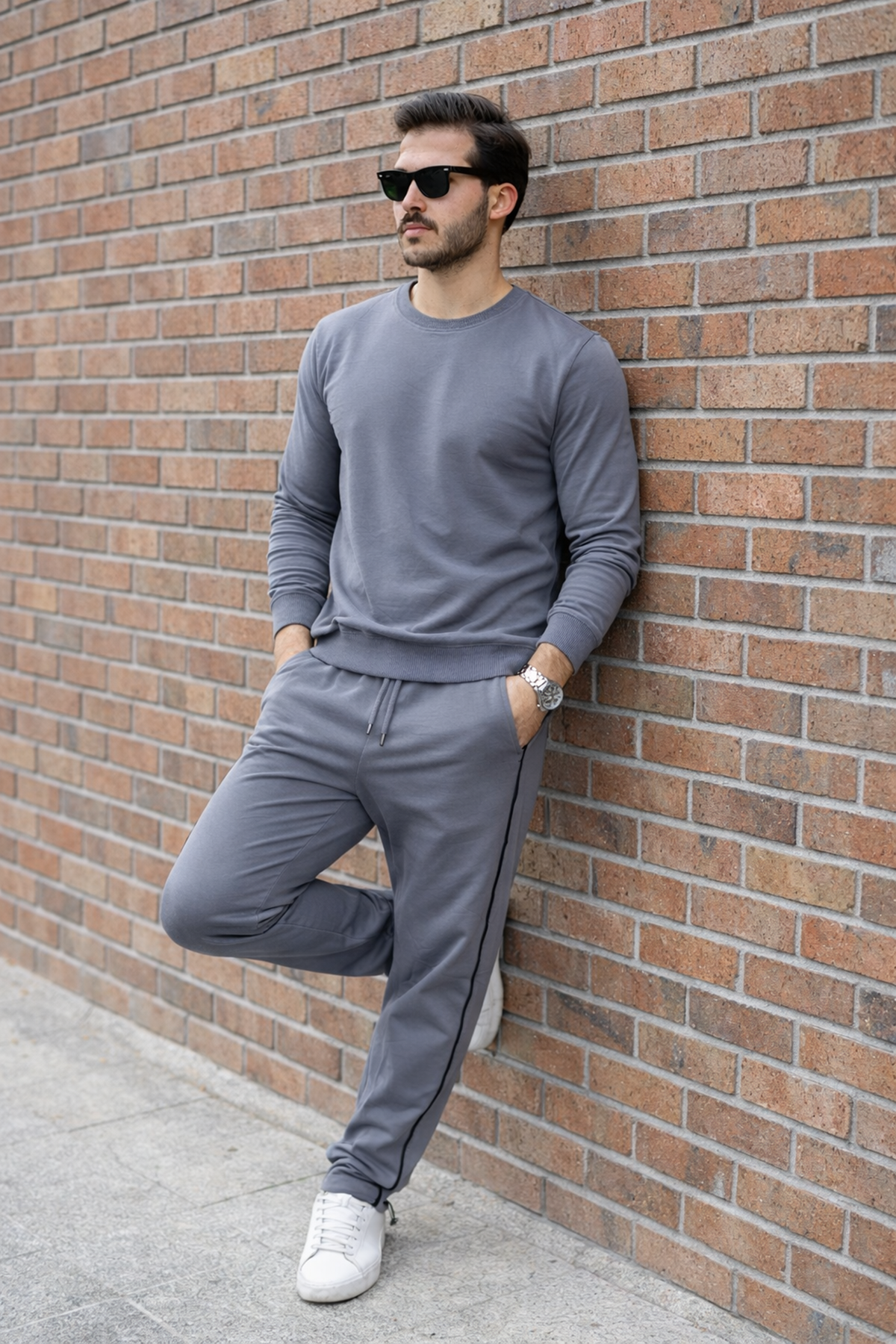 Erkek Çizgili Bisiklet Yaka Dar Füme Eşofman Takımı