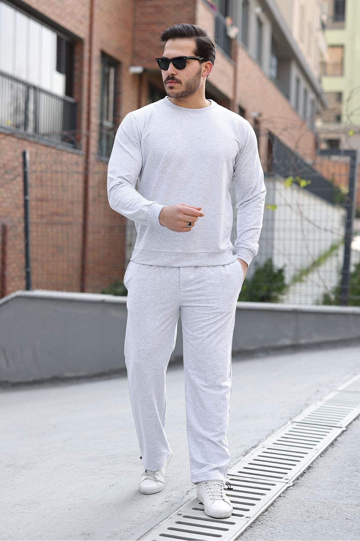 Erkek Pamuklu Bisiklet Yaka Dar A.Gri Eşofman Takımı