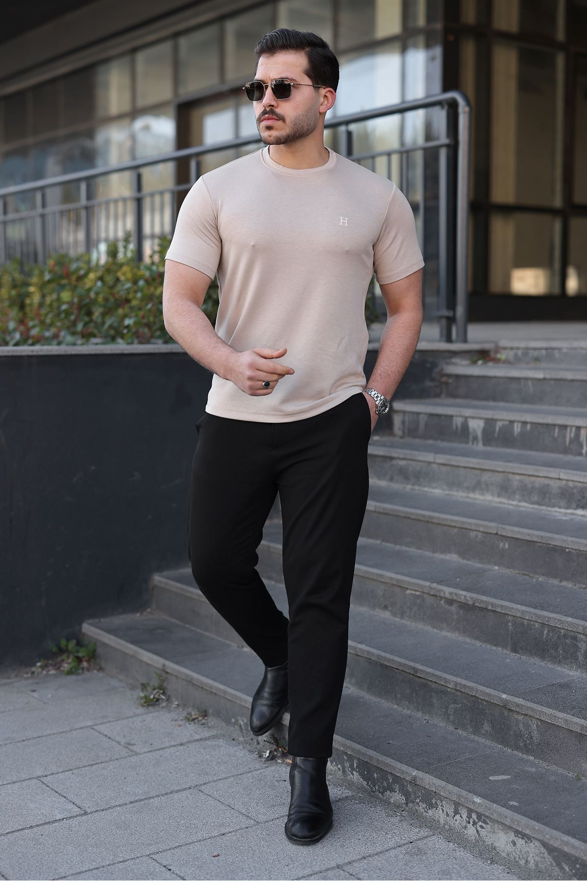 Erkek Kısa Kol Yazlık Baskılı Krem Dar Tişört