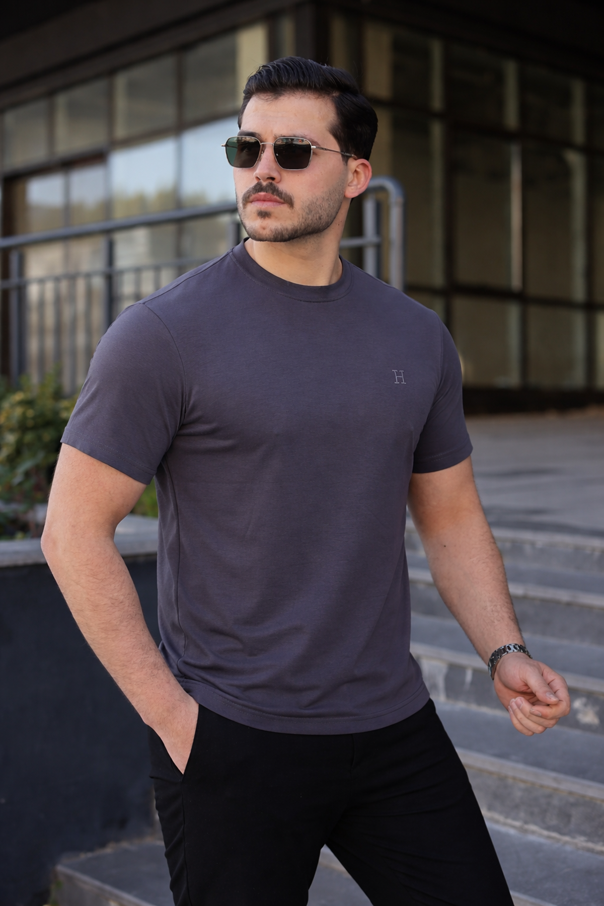 Erkek Kısa Kol Yazlık Baskılı Füme Dar Tişört