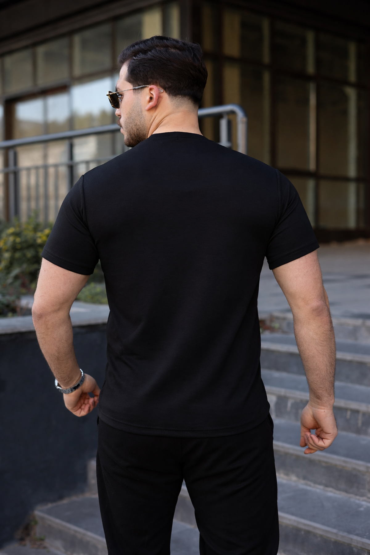 Erkek Kısa Kol Yazlık Baskılı Siyah Dar Tişört
